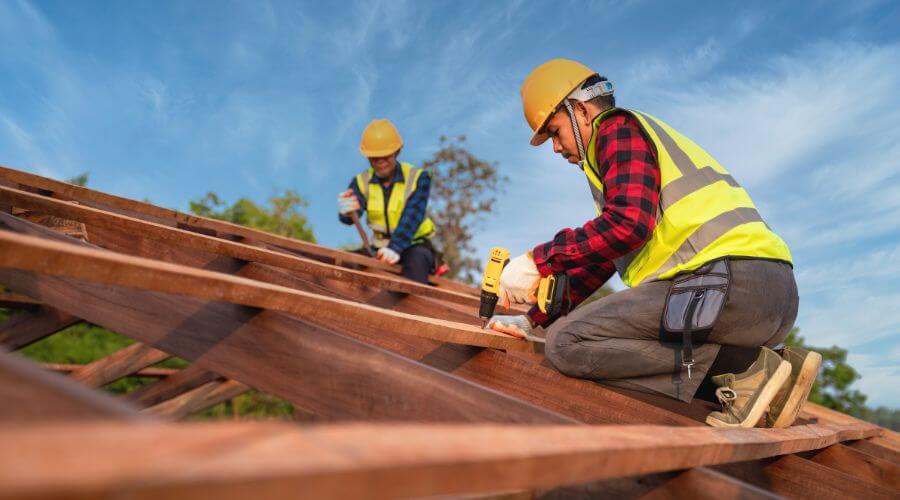 Professional residential roofers in Copper Harbor, MI